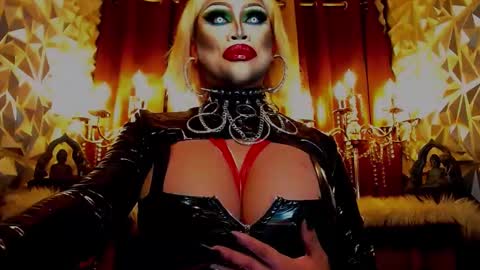 Wanda Luna online show from 02.11.25