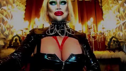 Wanda Luna online show from 02.11.25