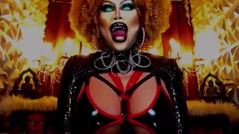 Wanda Luna online show from 02.24.25