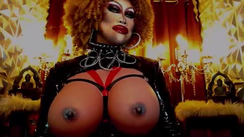 Wanda Luna online show from 02.26.25