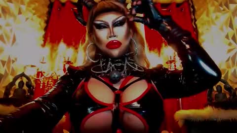 Wanda Luna online show from 03.07.25