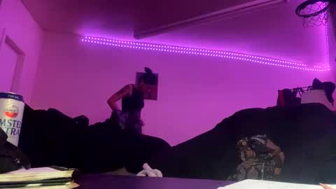 queenfer_ online show from 02.08.26