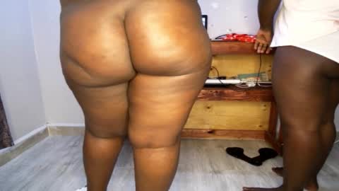 Nina online show from 11.24.25