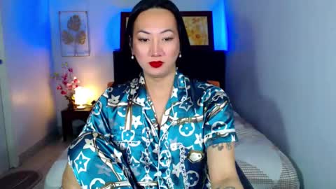 QUEEN online show from 01.09.25