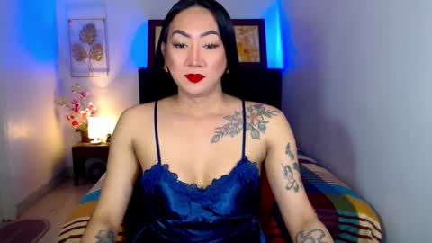 QUEEN online show from 02.13.25