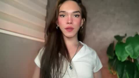 Snapshot of queenn_xxx chatting on 01.12.26 QUEEN online show from 01.12.26