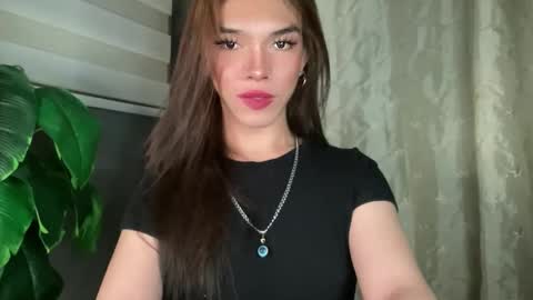 Snapshot of queenn_xxx chatting on 02.07.26 QUEEN online show from 02.07.26