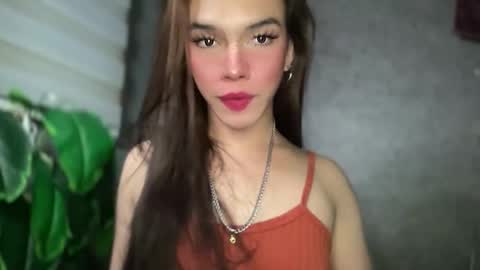 Snapshot of queenn_xxx chatting on 02.15.26 QUEEN online show from 02.15.26