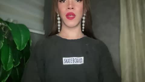 Snapshot of queenn_xxx chatting on 03.01.26 QUEEN online show from 03.01.26