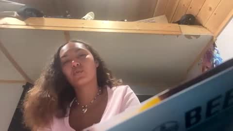 Snapshot of queennefertiti666 chatting on 02.15.26 queennefertiti666 online show from 02.15.26