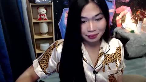 Mikka online show from 11.20.25