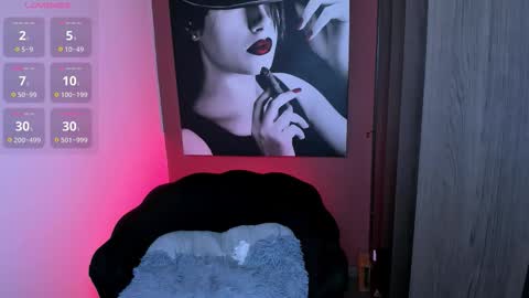 Snapshot of queenofhaze chatting on 02.06.26 you may simply address Me with Your Grace online show from 02.06.26