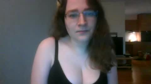 queenofthenights online show from 06.17.26