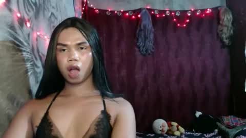 queenpinayebony_xx online show from 05.16.26