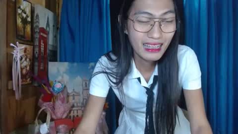 queensteffi online show from 12.12.24