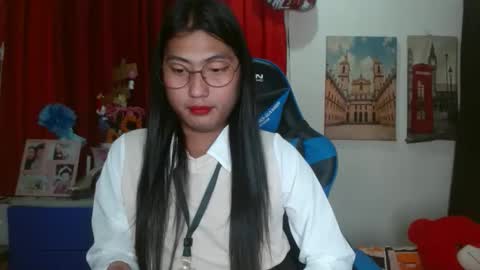 queensteffi online show from 02.28.26