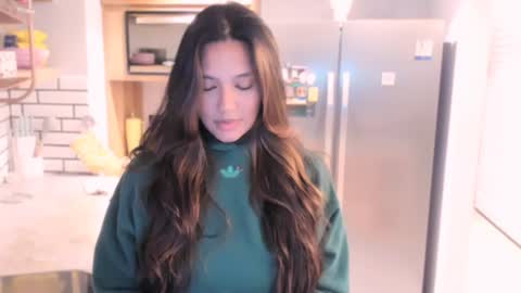 Val  -  online show from 12.27.24