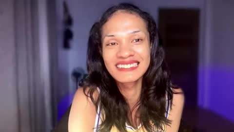 Snapshot of queenvalentinats chatting on 10.14.25 ValentinaMoone online show from 10.14.25