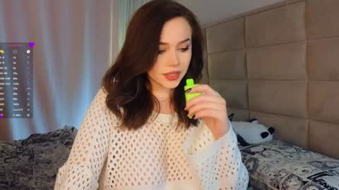 Snapshot of quennacindy chatting on 03.12.25 Teri My favorite vibes 77 101 222 666 online show from 03.12.25