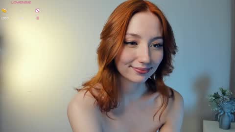 Snapshot of quennaedger chatting on 12.08.24 Fiona online show from 12.08.24