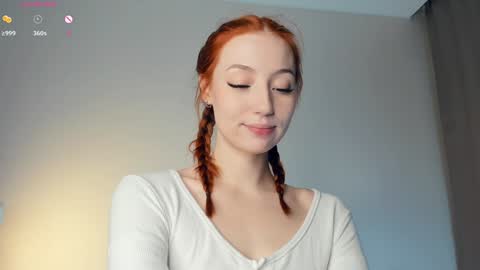 Snapshot of quennaedger chatting on 12.12.24 Fiona online show from 12.12.24