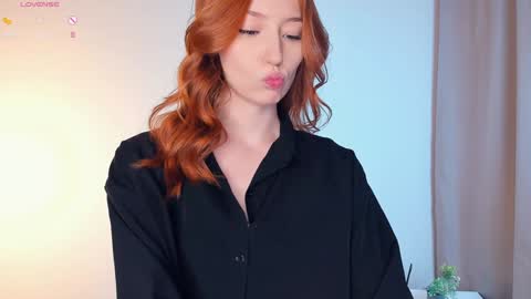 Snapshot of quennaedger chatting on 01.03.25 Fiona online show from 01.03.25