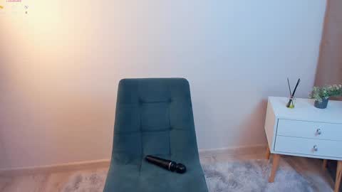 Snapshot of quennaedger chatting on 01.04.25 Fiona online show from 01.04.25