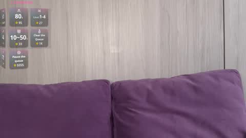 Snapshot of quennaedger chatting on 09.30.25 Fiona online show from 09.30.25