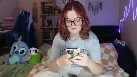 Snapshot of quervoqueen1 chatting on 02.16.25 Bri online show from 02.16.25