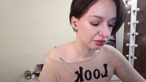 quiet_smile online show from 02.27.26