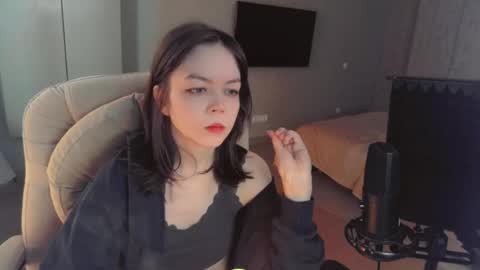 quietluxury online show from 04.11.26