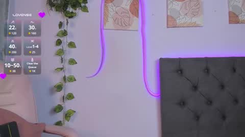 Snapshot of quiinn__bx chatting on 02.19.26 online show from 02.19.26