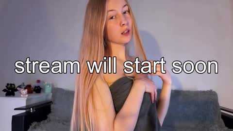 sweet Vivi online show from 03.17.26