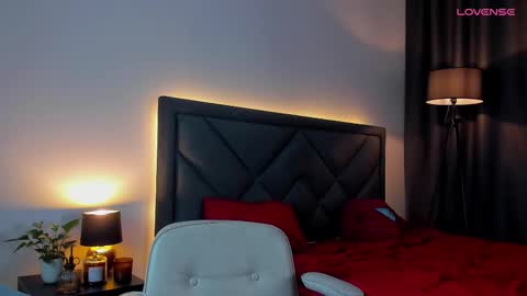    online show from 03.05.25