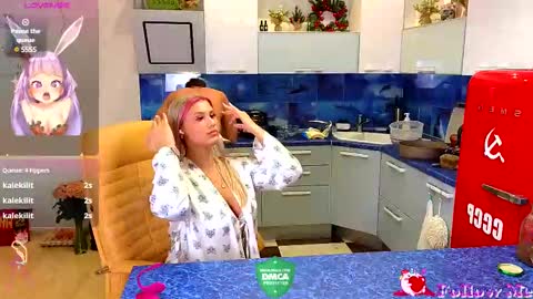 Snapshot of rabbits_couple chatting on 02.16.25 Jess John online show from 02.16.25