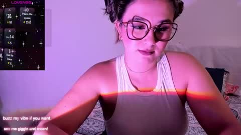 Rachel Foss online show from 01.23.25