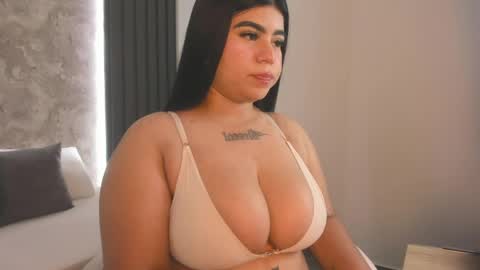 R A C H E L   online show from 04.15.26