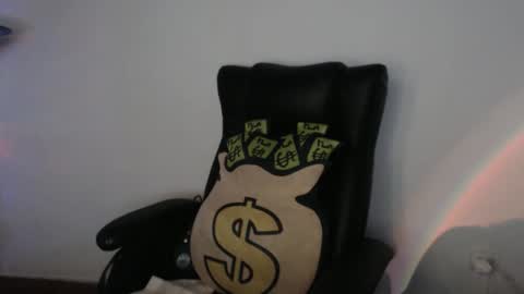 Snapshot of rachel_lamar chatting on 11.15.25 online show from 11.15.25