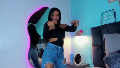  RACHEL  online show from 02.28.25