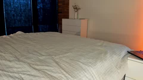 Sherryl online show from 11.18.25