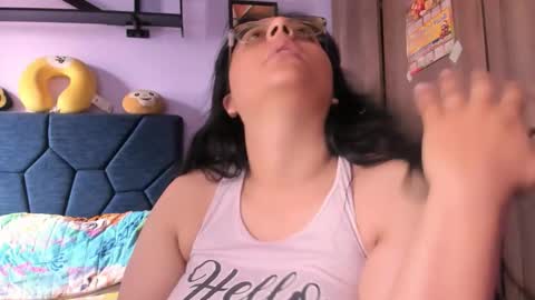 racheljames28 online show from 03.18.26