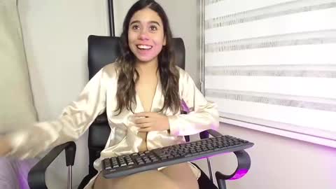 Rachell online show from 02.26.25