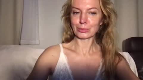 Rachel online show from 12.18.24