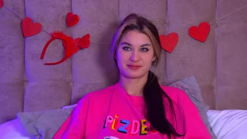 RachellSimpson online show from 02.18.25