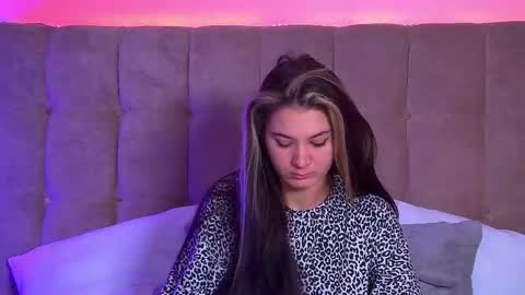 RachellSimpson online show from 02.21.25