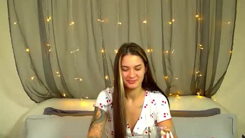 RachellSimpson online show from 11.11.25