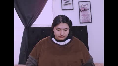 radiantgoddes online show from 10.01.25