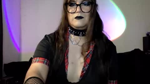 Snapshot of raecdboy chatting on 10.17.25 RaeCDboy online show from 10.17.25