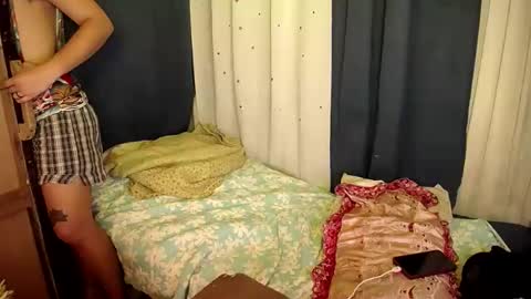 Snapshot of rafy_mae69 chatting on 02.16.25 rafy_mae69 online show from 02.16.25