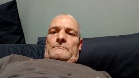 Snapshot of ragingzef69 chatting on 03.10.25 Bigthickdickinvic online show from 03.10.25